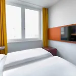 Campanile Berlin Brandenburg Airport Шёнефельд