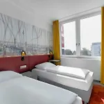 Campanile Berlin Brandenburg Airport Hotel 3*