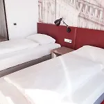 Hotel Campanile Berlin Brandenburg Airport