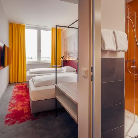 Hotell Campanile Berlin Brandenburg Airport 3*