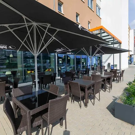 Campanile Berlin Brandenburg Airport Hotell Schönefeld