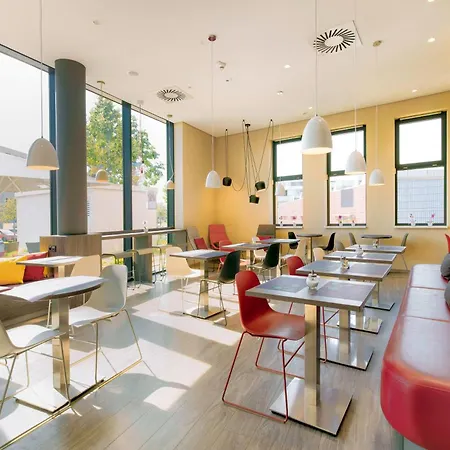 Hotel Campanile Berlin Brandenburg Airport
