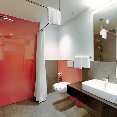 Hotel Campanile Berlin Brandenburg Airport 3*