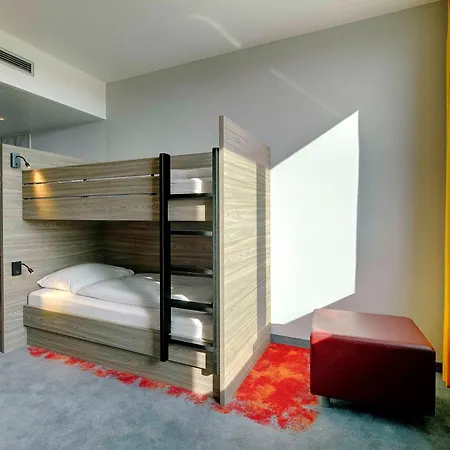 Hotel Campanile Berlin Brandenburg Airport Schönefeld