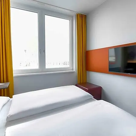 Hotel Campanile Berlin Brandenburg Airport Schoenefeld