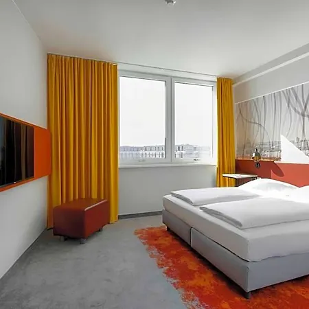 Campanile Berlin Brandenburg Airport Hotel Schoenefeld