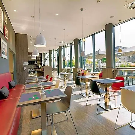 Hotel Campanile Berlin Brandenburg Airport