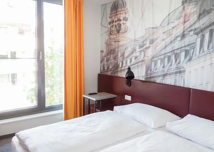 Hotel Campanile Berlin Brandenburg Airport